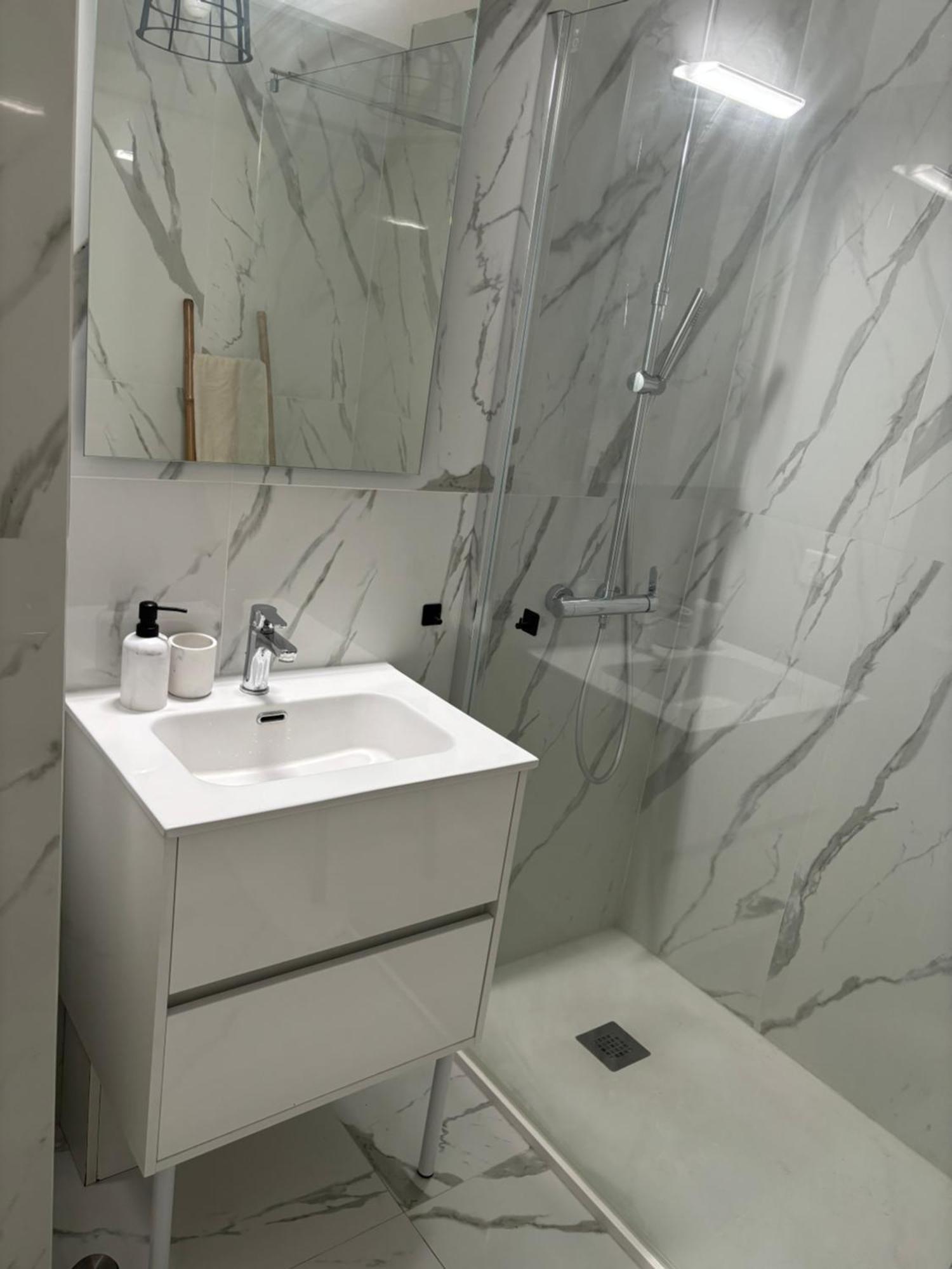 Studio 2 Etoiles A Menton Pour 4 Personnes Exterior photo